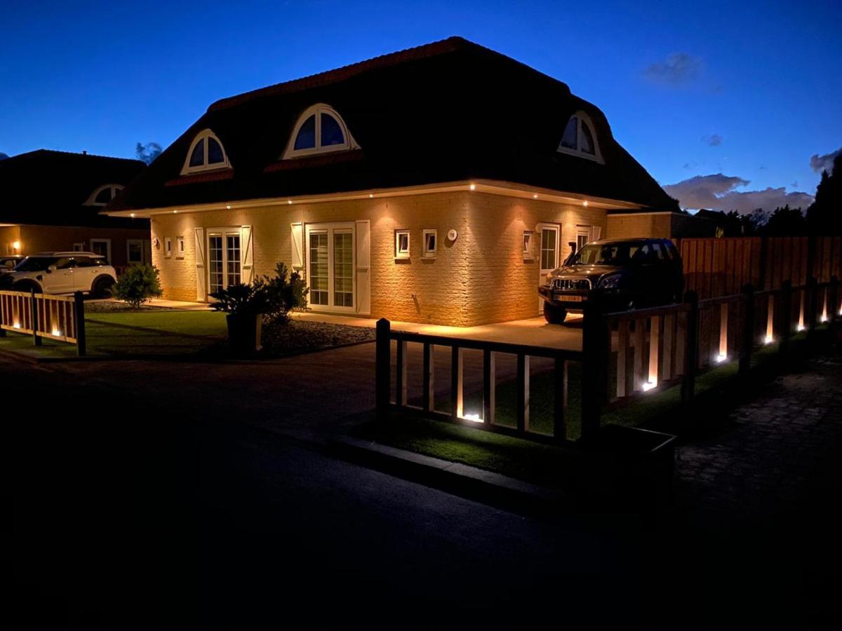 Beach Bungalow 헬레보에스루이스 외부 사진