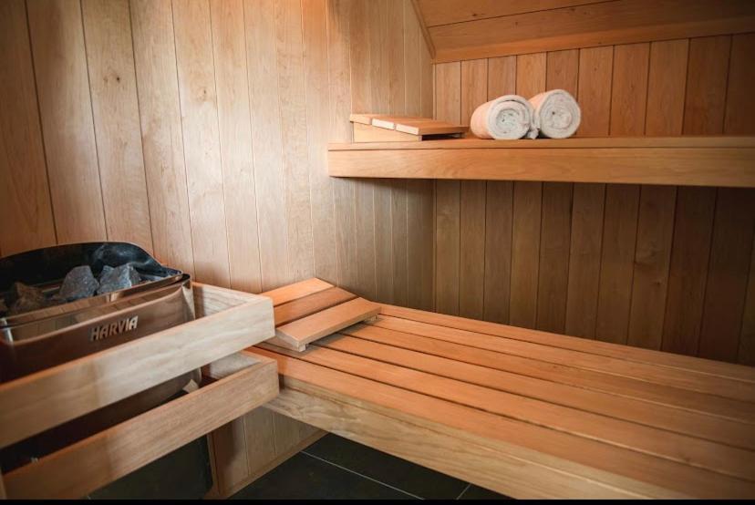 Beach Bungalow 헬레보에스루이스 외부 사진